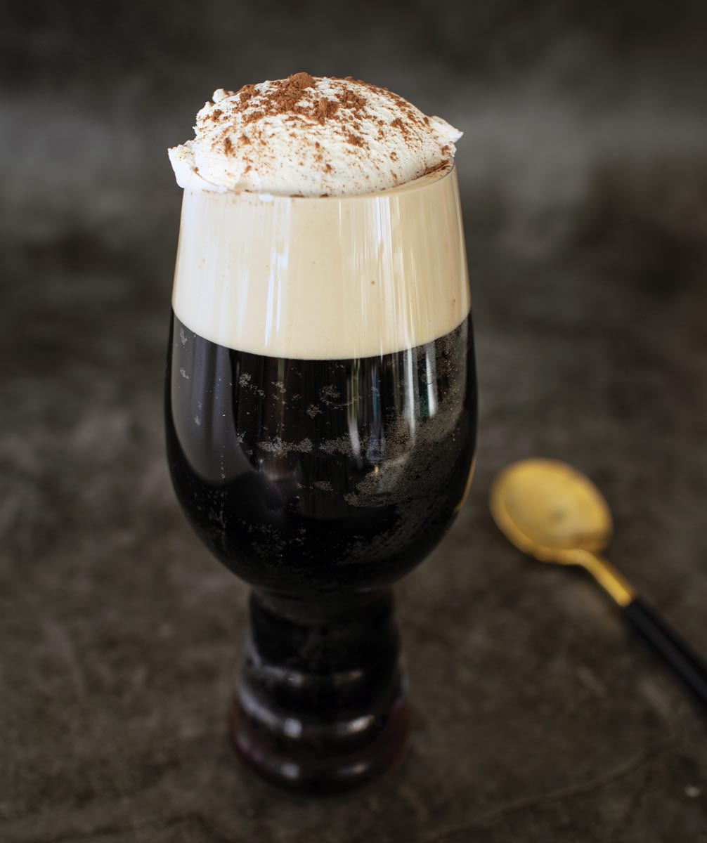 Mix Up an Elegant Irish Coffee