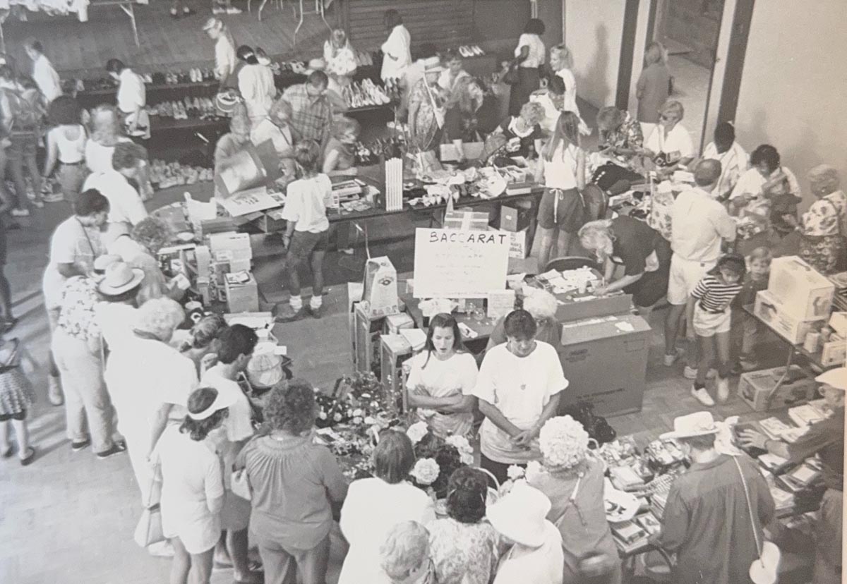 Shop Palm Beach Day Academy’s Rummage Sale