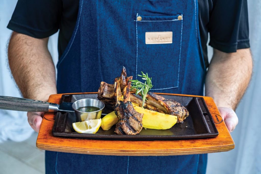 Dinner included lamb lollipops. Photo by Jerry Rabinowitz
