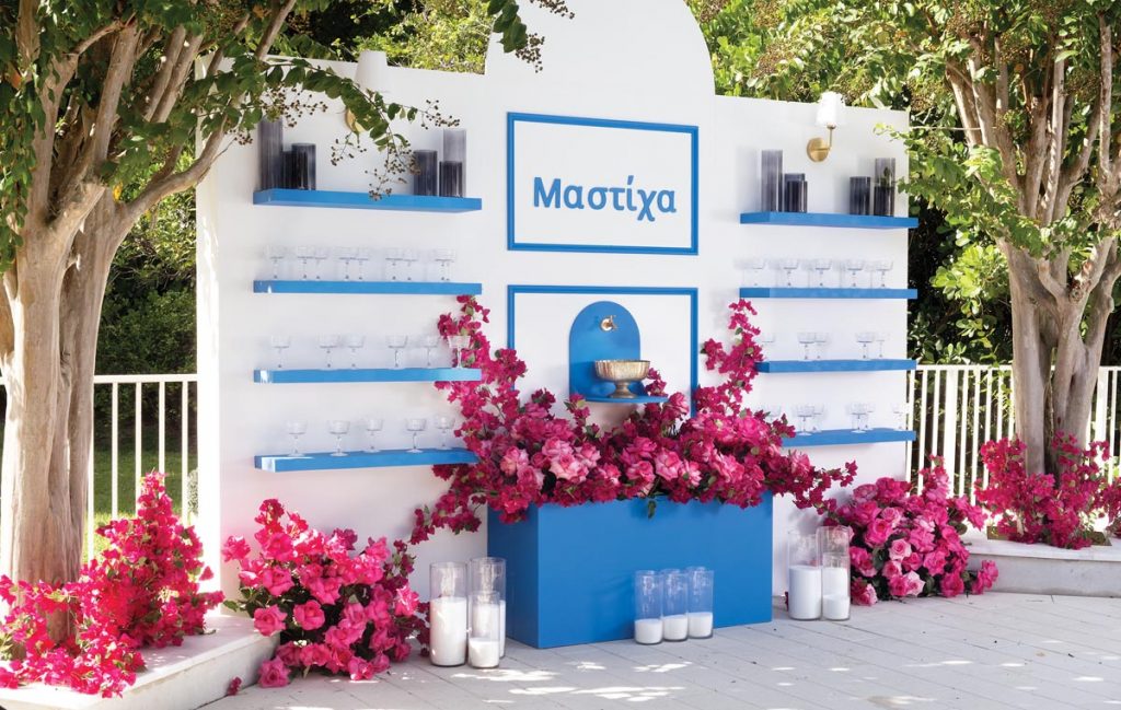 The party took place outside, in an area recently redone by Raul Feliz of Palm Beach Marble. Photo by Jerry Rabinowitz